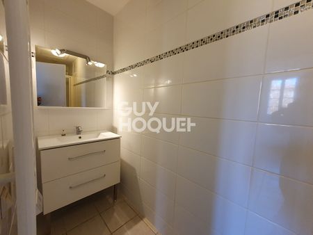 CARPENTRAS : appartement T2 (52 m²) à louer - Photo 4