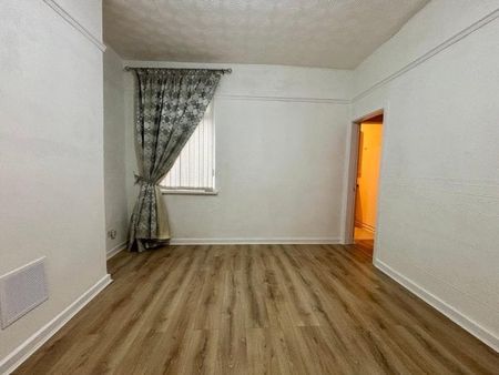 Romer Road, L6 6DH - Photo 3