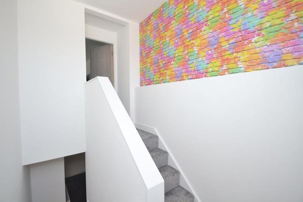 3 bedroom flat to rent - Photo 1