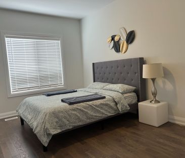 For Lease - 113 Seguin Street, Richmond Hill, Ontario - Photo 5