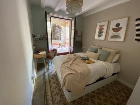 Carrer de la Unió, Barcelona, Catalonia 08001 - Photo 3