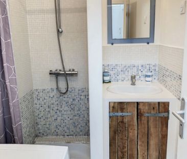 Location - Appartement 2 pièce(s) - Meublé à l'année - 41 m² - Gran... - Photo 2