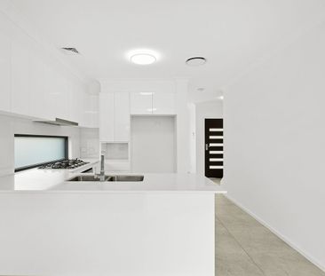 Contemporary townhouse - Photo 5