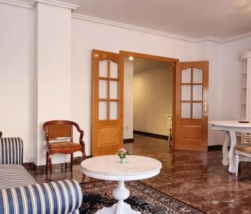 Piso de alquiler en Duque de Lliria, Casco Antiguo - Foto 2