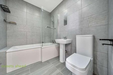 Lower Addiscombe Road, Croydon, CR0 - Photo 5