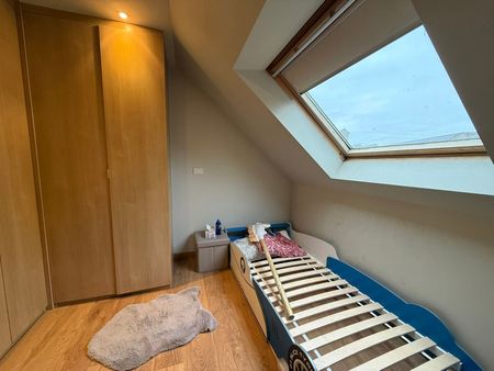 Comfortabele gezinswoning in het centrum van Wingene. - Photo 2