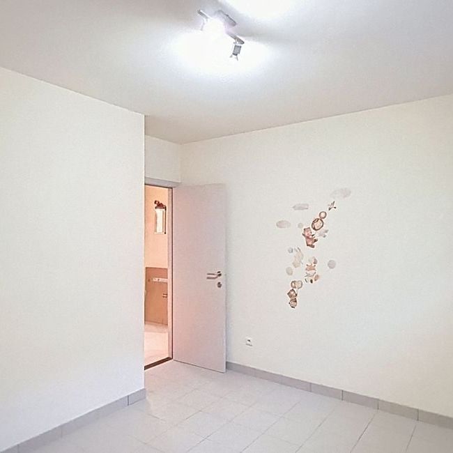 Appartement te huur in Jabbeke voor € 750 met 2 slaapkamers - Photo 1