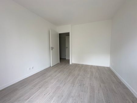 Location Appartement 4 pièces 80m² LUISANT 28600 - Photo 5