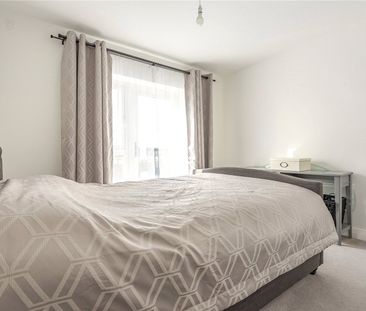 4 bedroom semi-detached house to rent - Photo 1