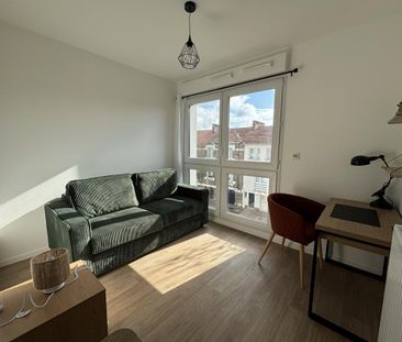 Location Appartement 1 pièce Meublé 17m² NANTES 44300 - Photo 1