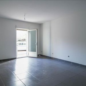 2 pièces - 38 m² - RDC - Colocation non autorisée - Photo 2