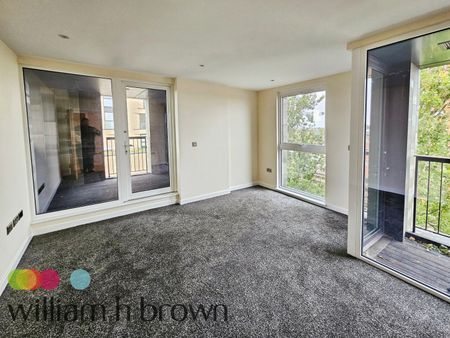 Burgess Springs, Chelmsford - Photo 5