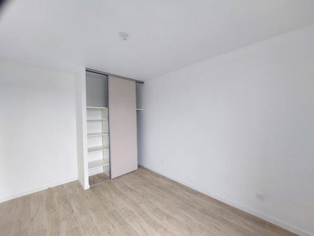 location Appartement T2 DE 45.19m² À PARCAY MESLAY - Photo 3