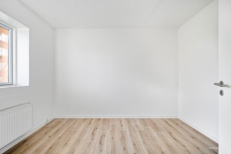 Skøn lejebolig i Odense S med egen hyggelig have - Photo 3