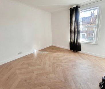 Holywell Road, Watford - Photo 3