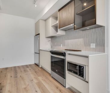 For Lease - 395 Dundas Street Unit# 628, Oakville, Ontario - Photo 1