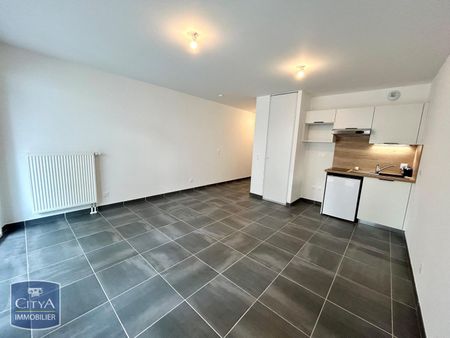 Location Appartement 1 pièce 29m² TOURS 37000 - Photo 2