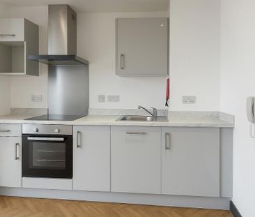 Studio to rent - Photo 3