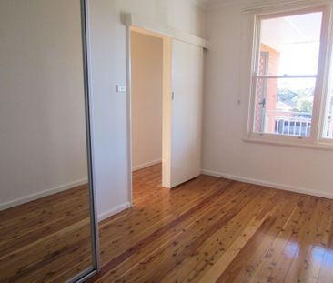 1/20 England Street, West Wollongong, NSW 2500 - Photo 3