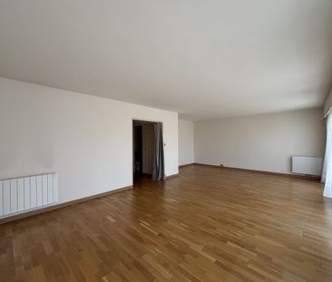 Location Appartement 3 pièces 94m² POITIERS 86000 - Photo 4