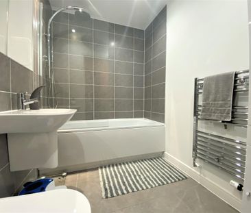 Watson Heights, Chelmsford - Photo 1