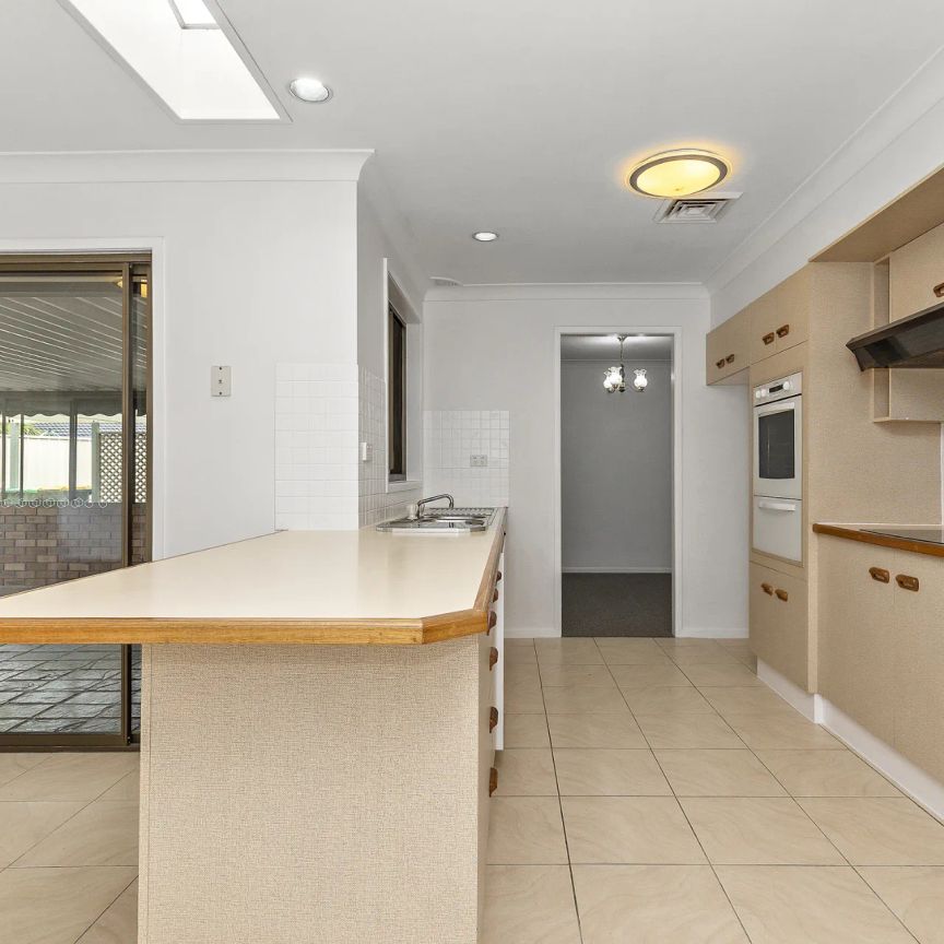 4 Seaview Close, - Photo 1