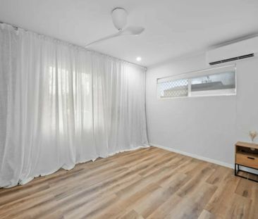 STYLISH RENOVATED HOME!!! - Photo 6