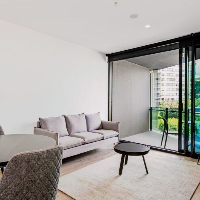 1 bed 1 bath*501 - Photo 1