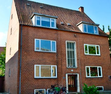 2 værelses – Thuresensgade 11, 1. tv. – Odense C - Photo 2