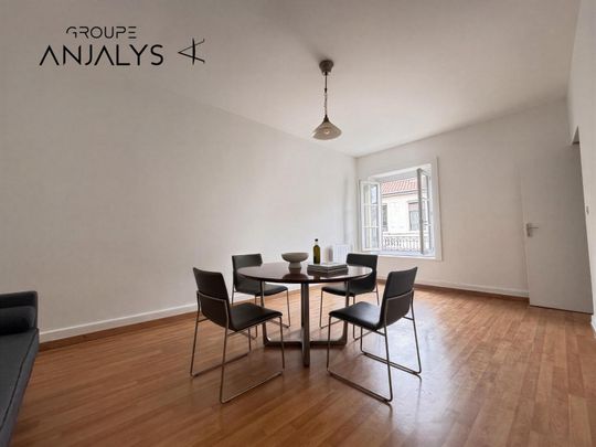 Location Appartement 2 pièces 38m² CALUIRE ET CUIRE 69300 - Photo 1