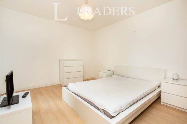 1 bedroom apartment to rent Nankeville Court, Guildford Road, Woking, GU22 - Photo 1