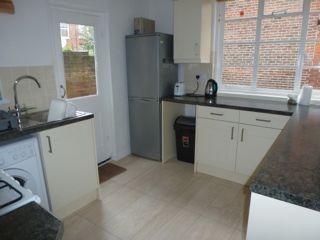 Room in Student House to let - Portsmouth Uni - Photo 5
