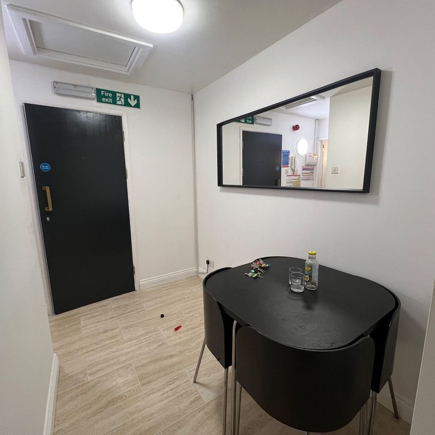 2 Bed Flat, Chancery Street, LE1 - Photo 1