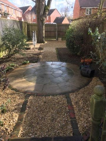 3 bedroom terraced house to rent - Photo 5