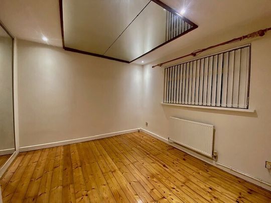 Orchard Park, St. Mellons, CARDIFF - Photo 1