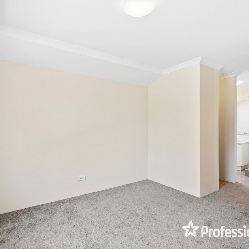 23 Cornwall Lane, Baldivis WA 6171 - Photo 1