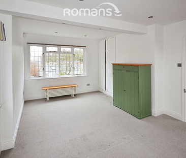 Hitcham Place, Taplow Common Road, SL1 - Photo 1