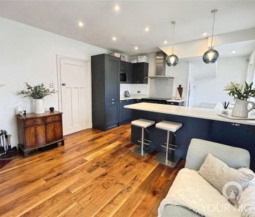 4 bedroom detached house to rent - Photo 2