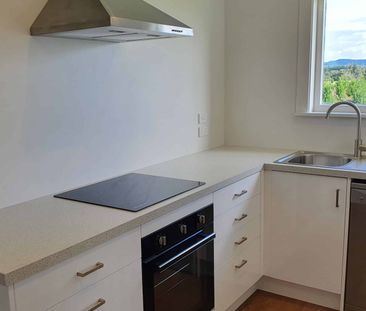 Move your family to the country - Rural living at its best! - Photo 2