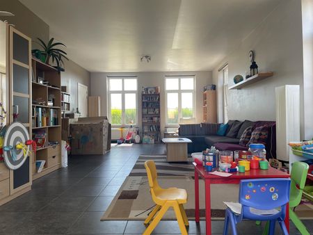 Gezinswoning 4 slaapkamers met tuin en garage - Photo 2