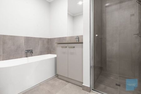 BRAND NEW FOUR BEDROOM HOME - Photo 5