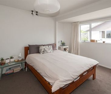 Well-Presented Two-Bedroom Townhouse with Off-Street Parking in Mer... - Photo 6