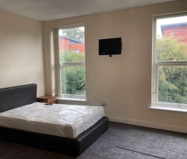 Lower Broughton Road, Broughton, M7 - Photo 3