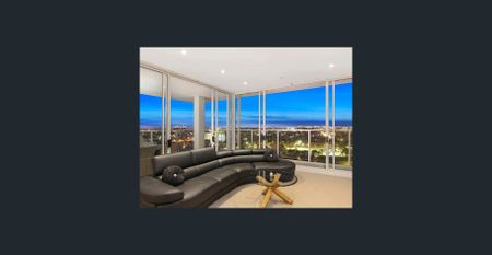 Penthouse Luxury Hotel Resort Style Living at its best - Photo 4