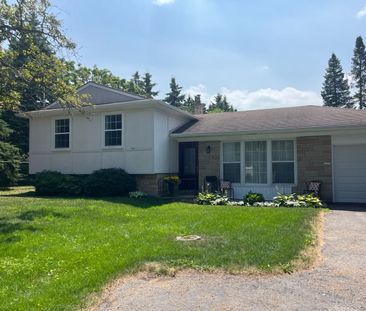 For Lease - 448 Loretta Crescent, Whitchurch-Stouffville, Ontario - Photo 3