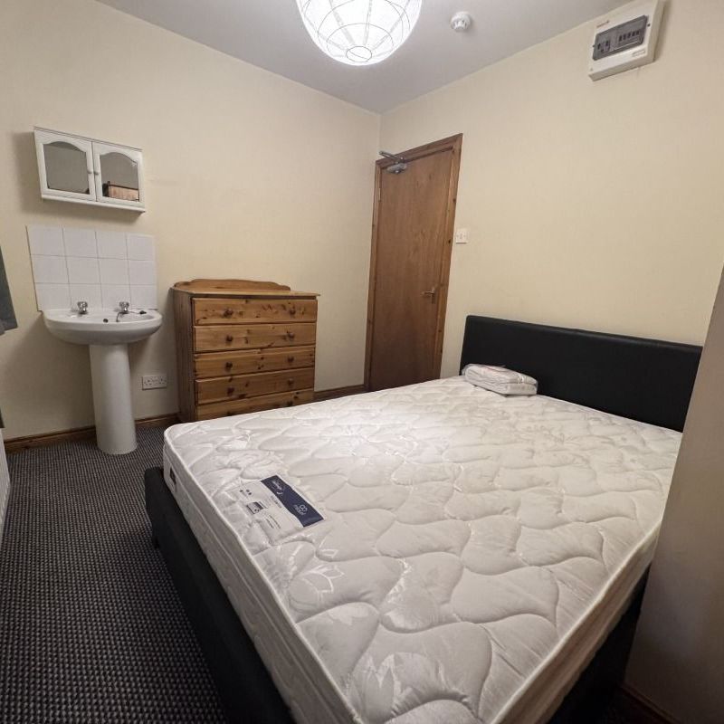 Unit 3, 9 malone Road, Belfast BT9 6RT - Photo 1