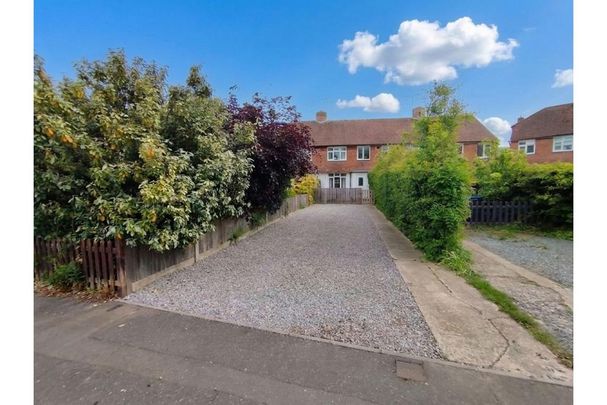 3 bedroom terraced house to rent - Photo 1