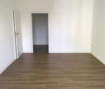 3-Zimmer-Wohnung mit offener Küche, Balkon und Aufzug! - Photo 2