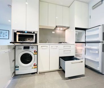 3504/618 Lonsdale Street - Photo 2