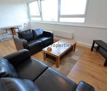 Hornchurch Court, Bonsall Street, M15 - Photo 2